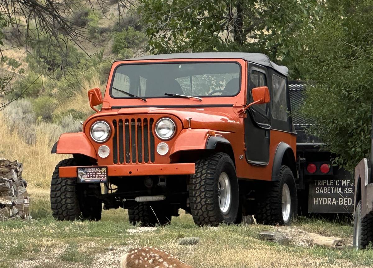 Jeep-Cj7-1976-orange-16