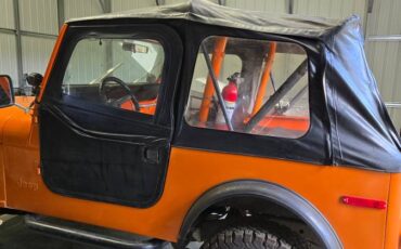 Jeep-Cj7-1980-orange-121924-1