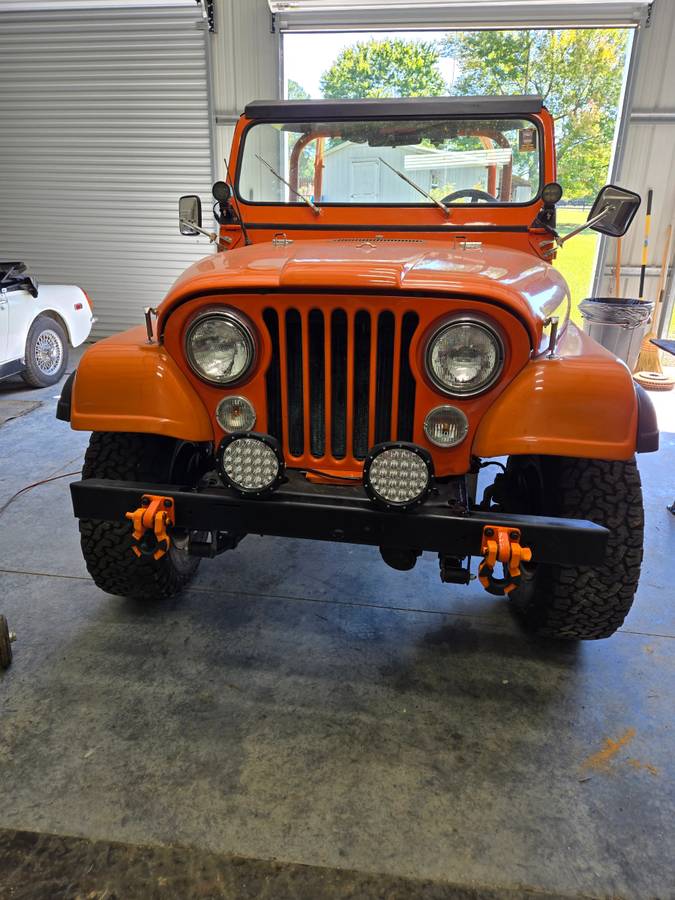 Jeep-Cj7-1980-orange-121924-2