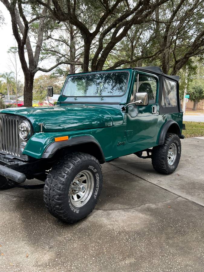 Jeep-Cj7-1985-green-273588-1