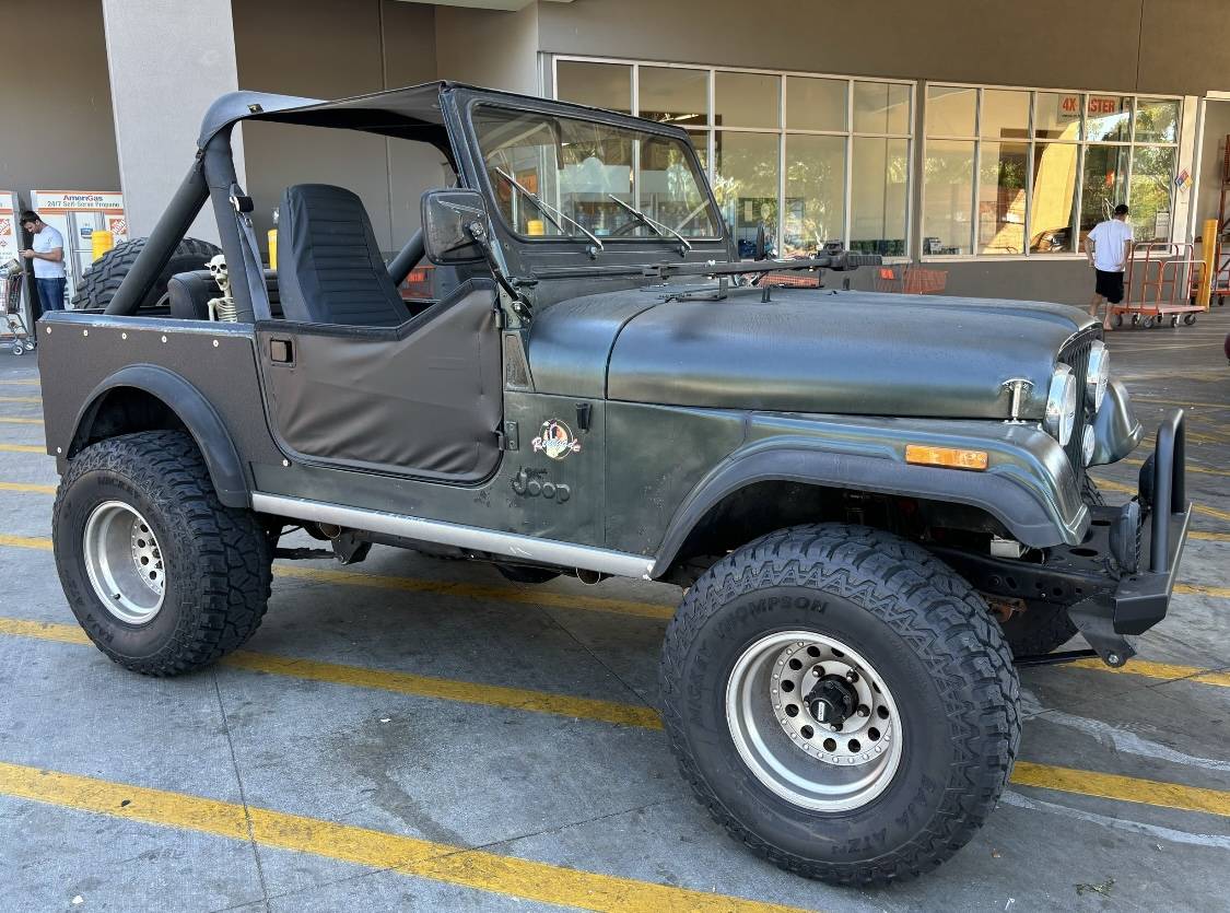 Jeep-Cj7-4x4-1984-16