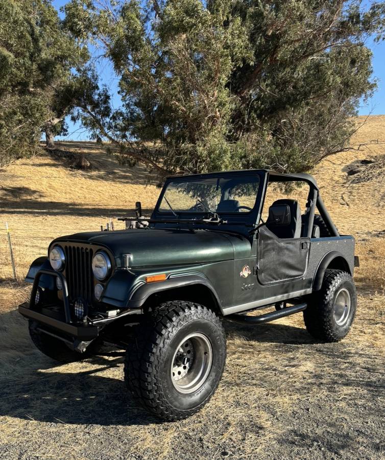 Jeep-Cj7-4x4-1984-2