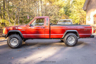 Jeep-Comanche-Pickup-1986-2