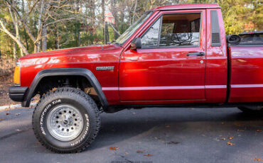 Jeep-Comanche-Pickup-1986-3