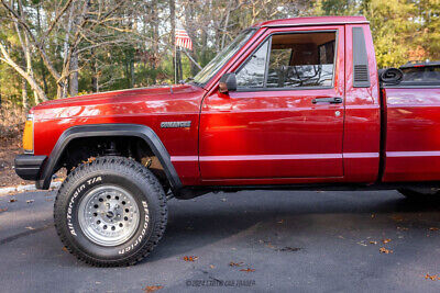 Jeep-Comanche-Pickup-1986-3