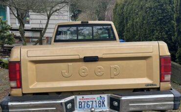 Jeep-Comanche-pioneer-package-1987-1