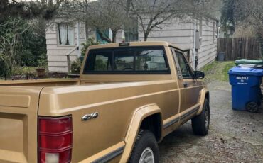 Jeep-Comanche-pioneer-package-1987-2