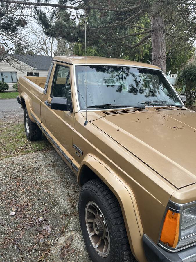 Jeep-Comanche-pioneer-package-1987-3