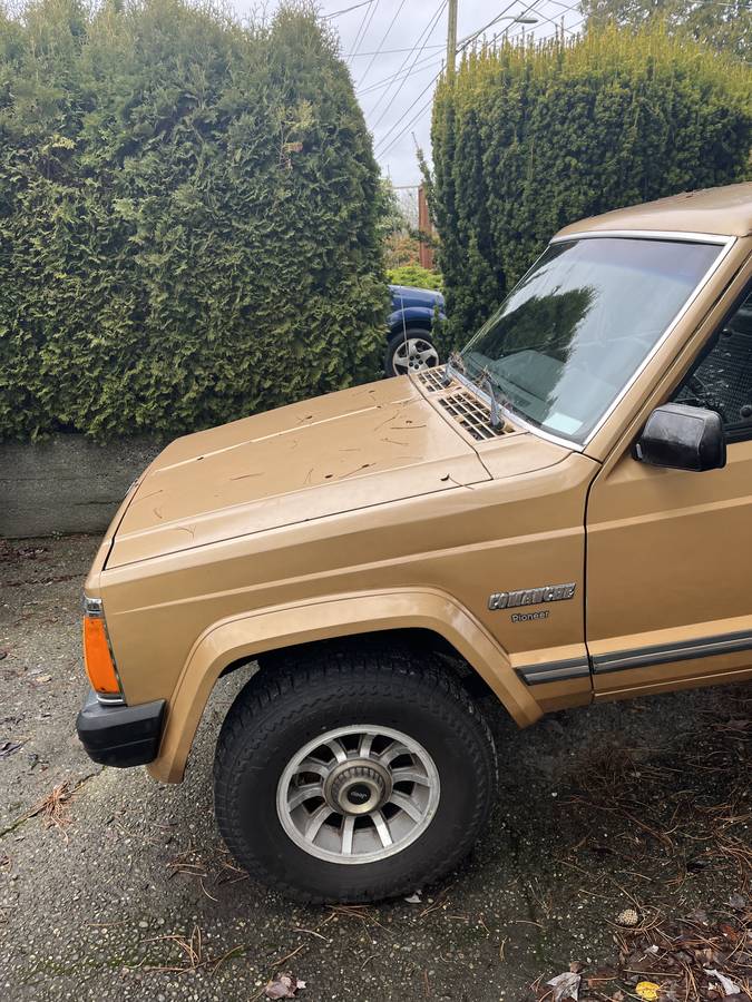 Jeep-Comanche-pioneer-package-1987-5