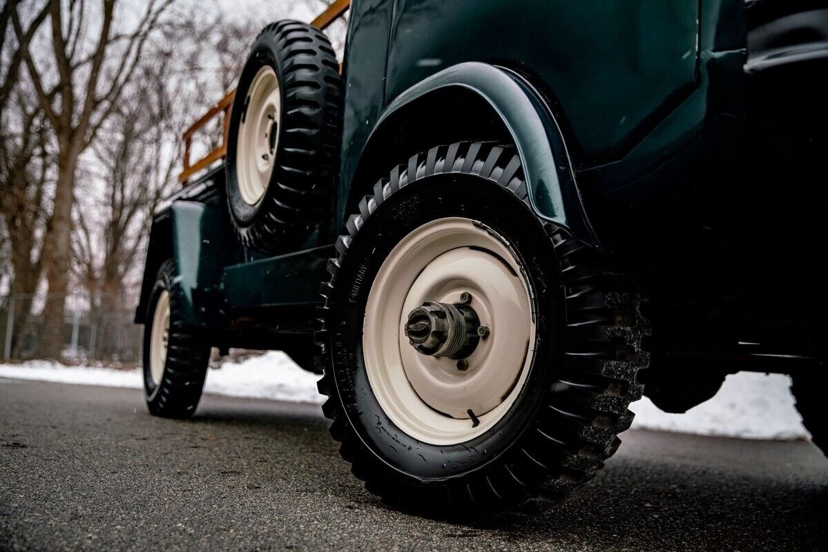 Jeep-FC-170-Pickup-1960-Green-Green-5172-4