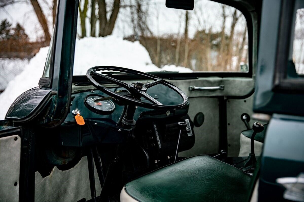 Jeep-FC-170-Pickup-1960-Green-Green-5172-9