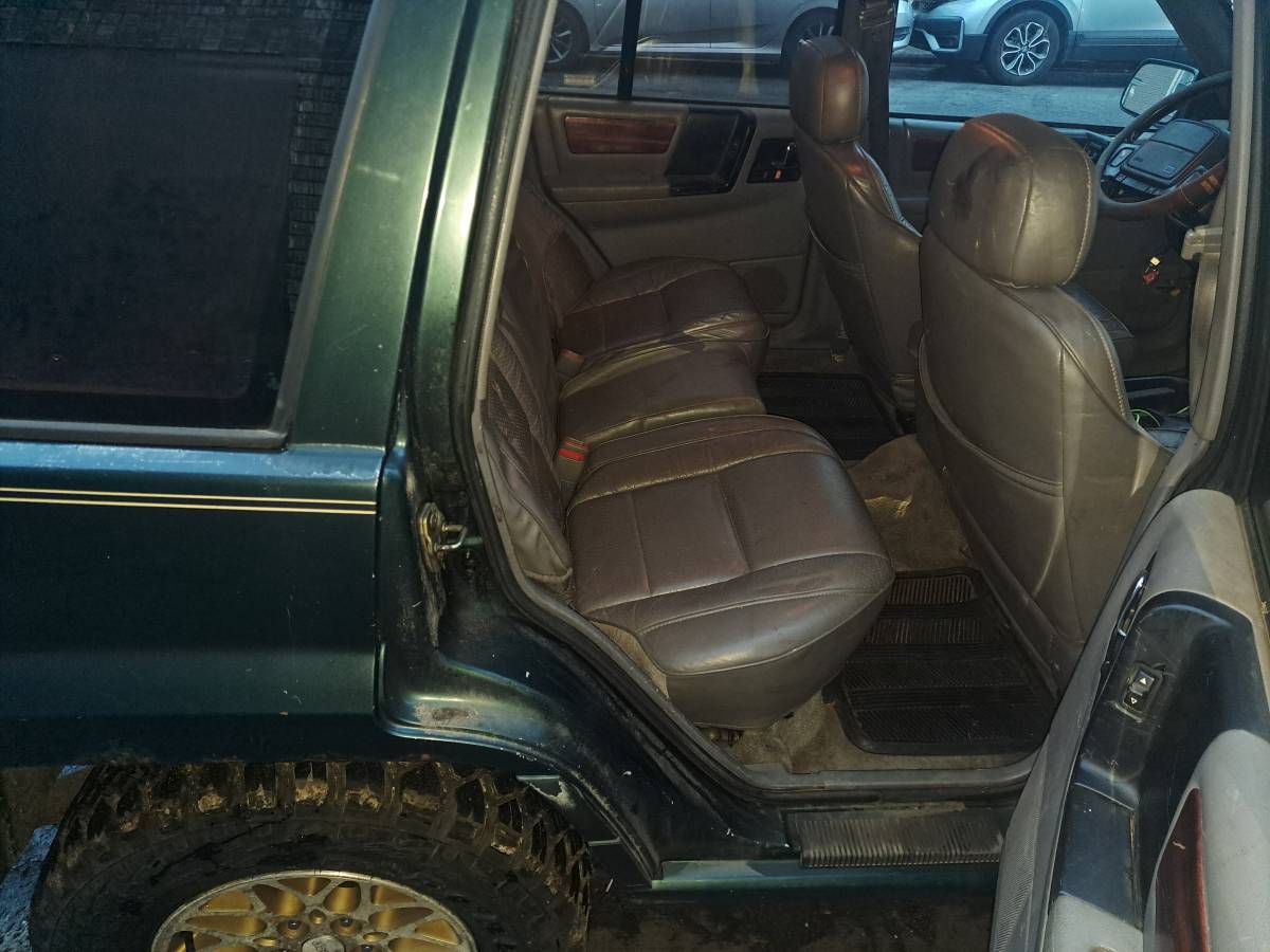 Jeep-Grand-cherokee-limited-1993-green-321868-7