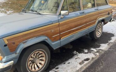 Jeep-Grand-wagoneer-1985-1