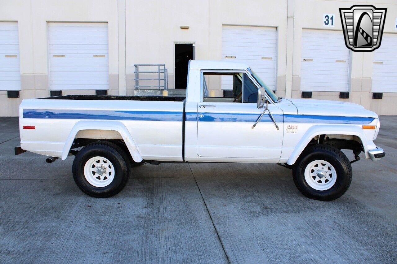 Jeep-J-10-Pickup-1984-4