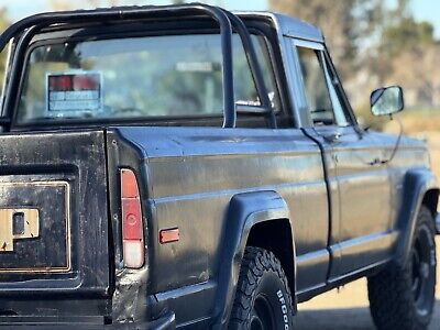 Jeep-J10-1975-Black-157716-3