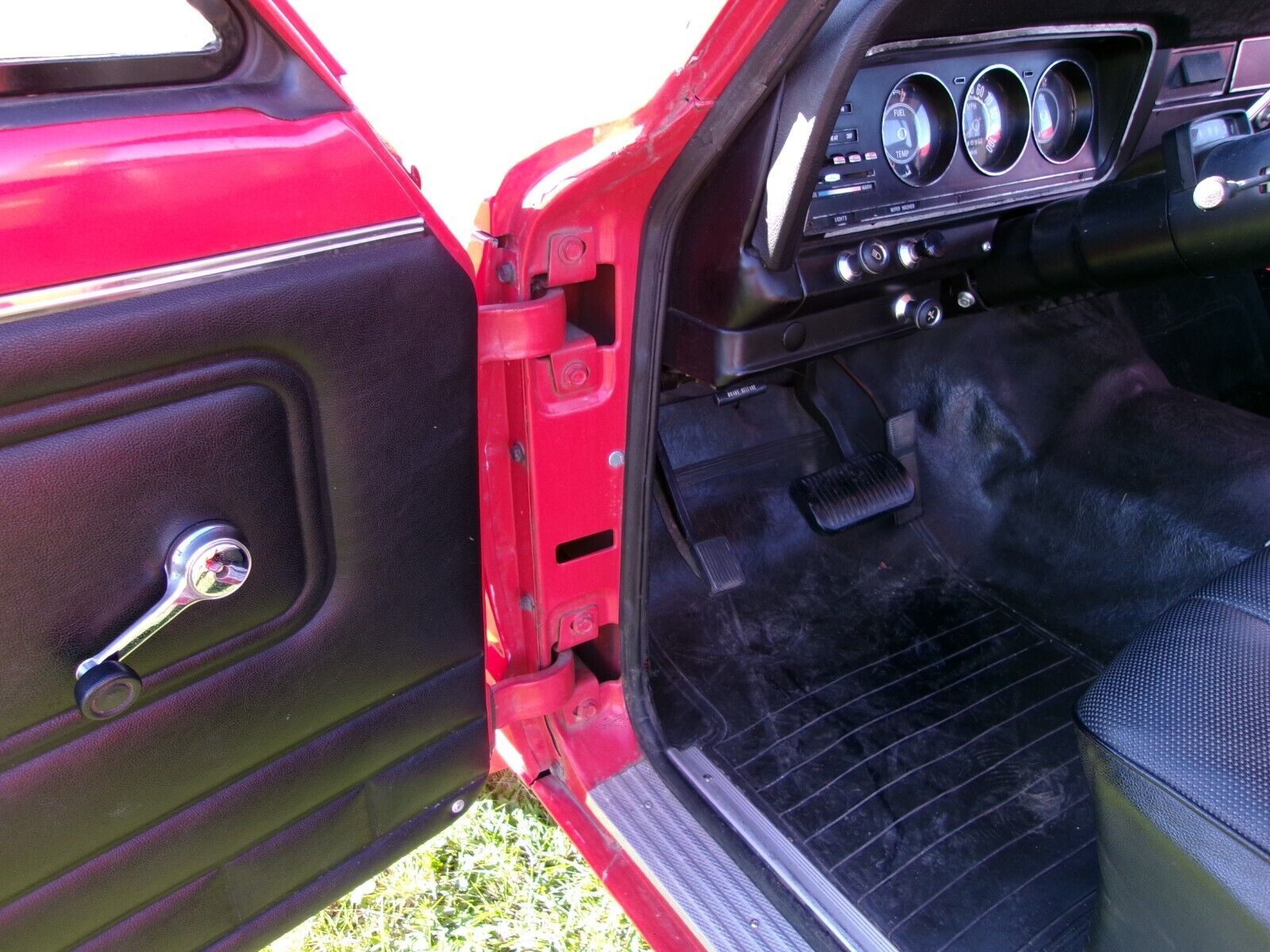 Jeep-J20-Jeep-4X4-Pick-Up-1976-Red-Black-18361-14