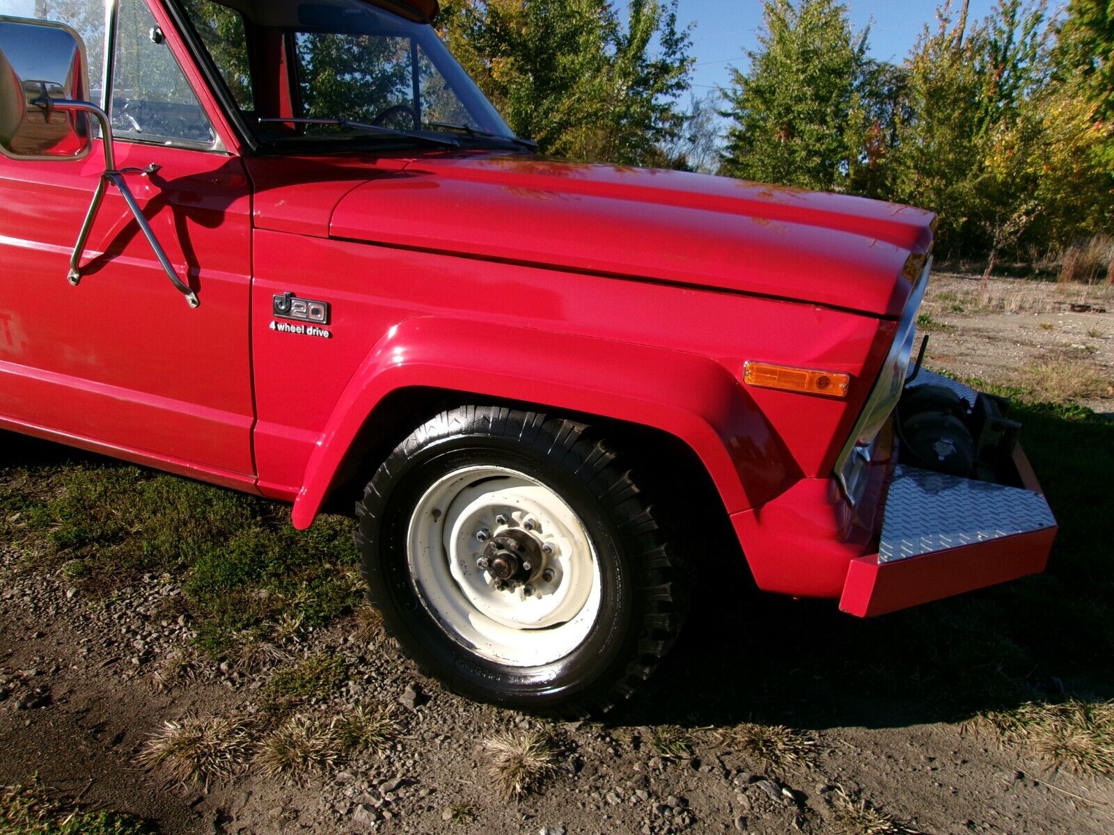 Jeep-J20-Jeep-4X4-Pick-Up-1976-Red-Black-18361-25