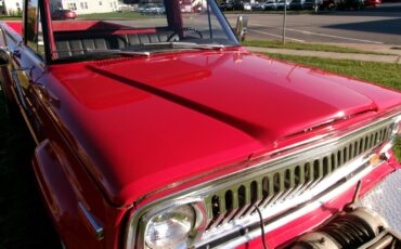 Jeep-J20-Jeep-4X4-Pick-Up-1976-Red-Black-18361-3