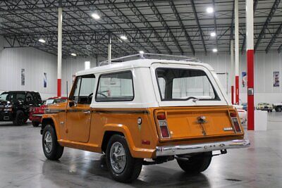 Jeep-Jeepster-1971-Gold-Black-18221-3