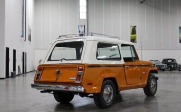 Jeep-Jeepster-1971-Gold-Black-18221-5