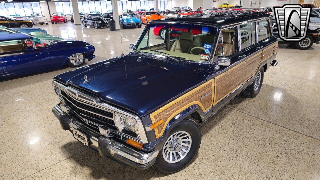 Jeep-Wagoneer-1990-Blue-Tan-102312-2