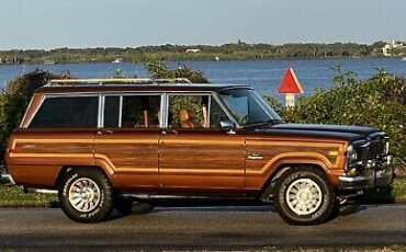 Jeep-Wagoneer-Break-1985-9