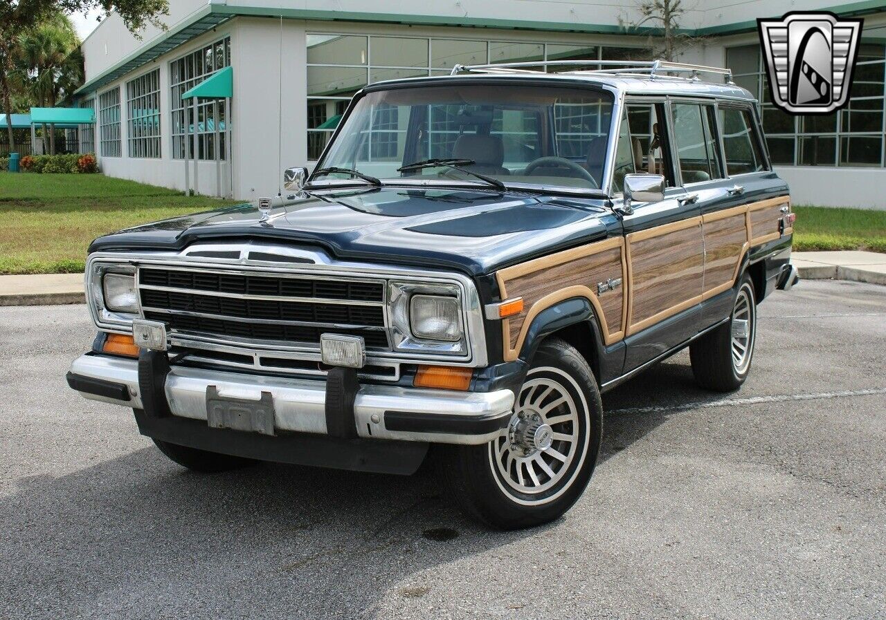 Jeep-Wagoneer-Cabriolet-1989-5