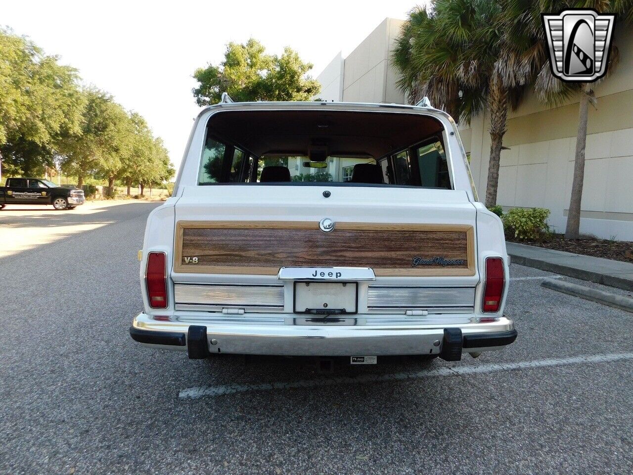 Jeep-Wagoneer-Cabriolet-1990-4