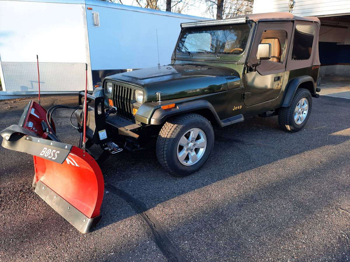 Jeep-Wrangler-1985