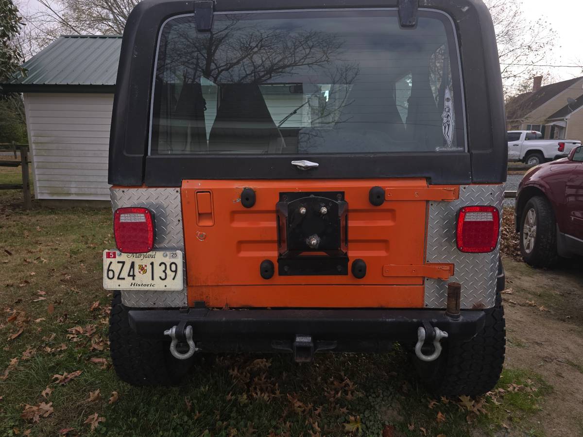 Jeep-Wrangler-1989-orange-220480-2