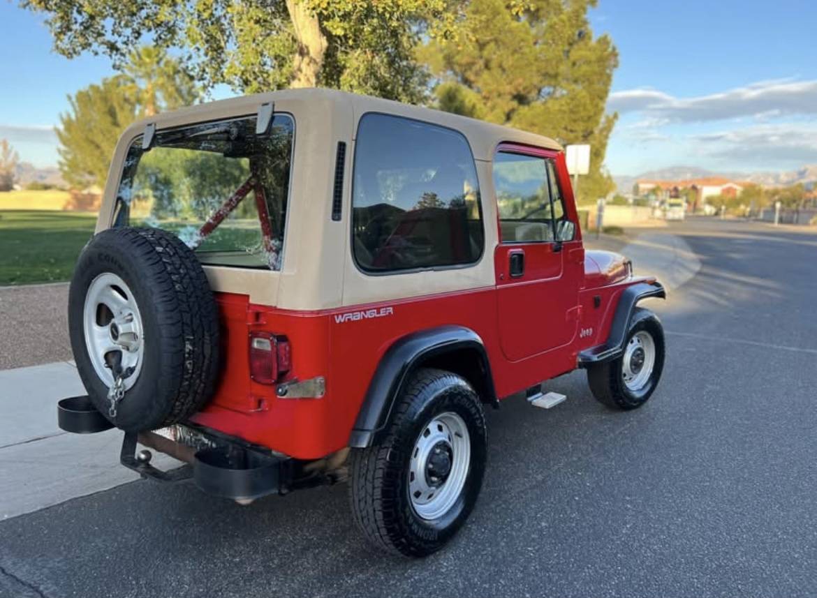 Jeep-Wrangler-1991-96560-5