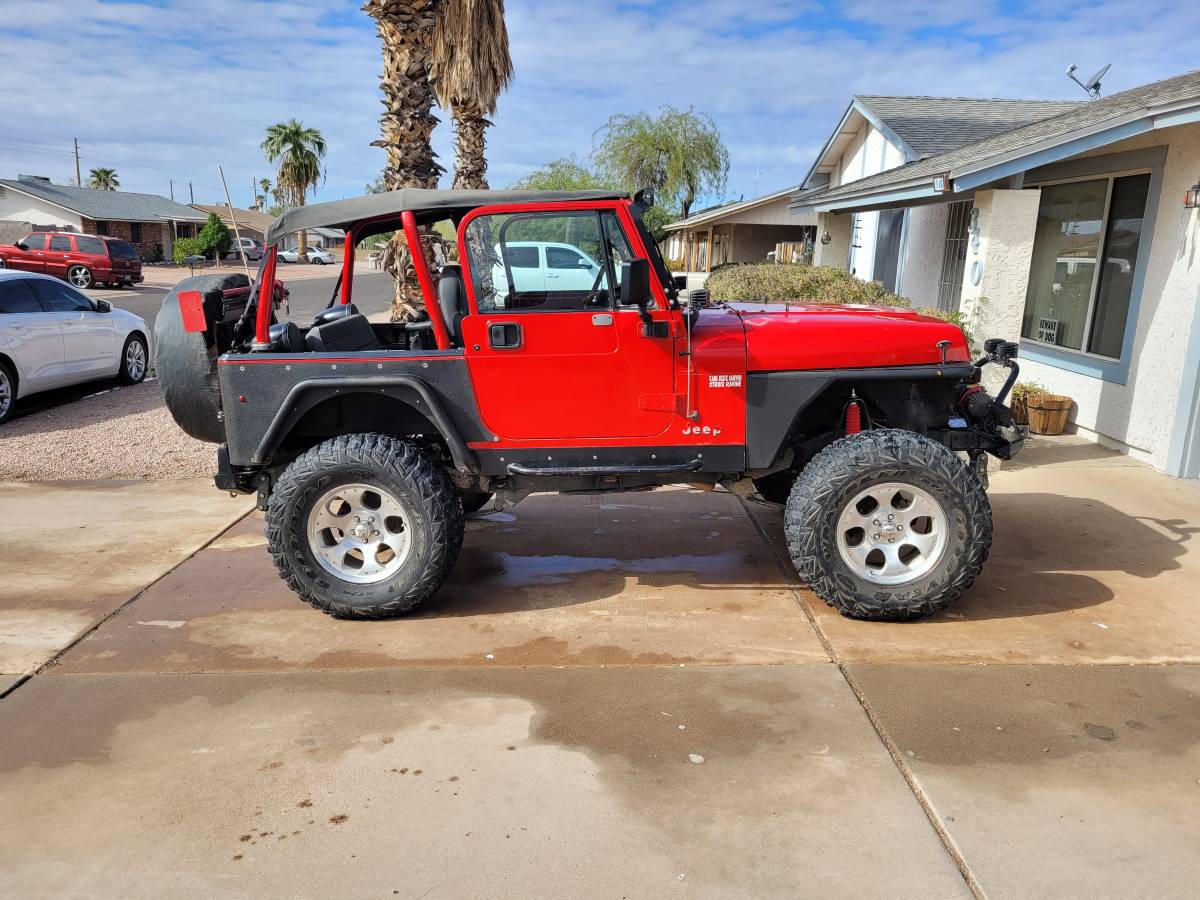 Jeep-Wrangler-1993-red-204386-1