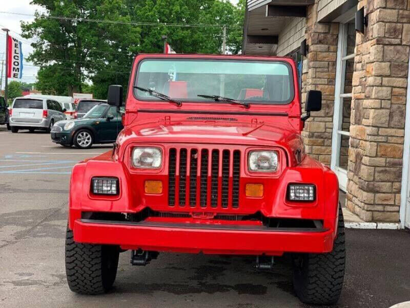 Jeep-Wrangler-SUV-1992-4