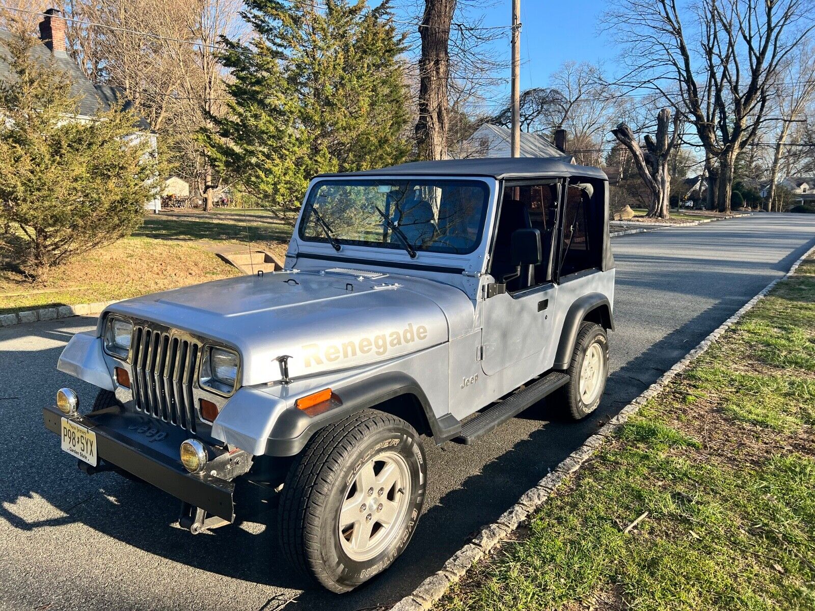 Jeep-Wrangler-SUV-1992-8