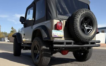 Jeep-Wrangler-yj-1990-5