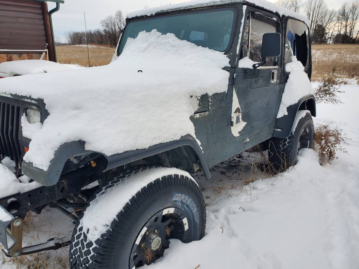 Jeep-Yj-1989-custom-178815-9