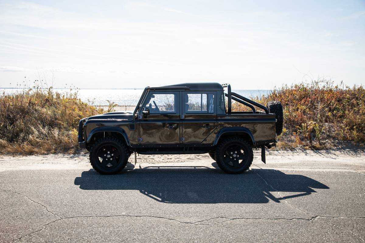 Land-rover-Defender-110-1987