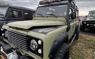 Land-rover-Defender-110-1990-2