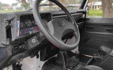 Land-rover-Defender-90-diesel-1995-4