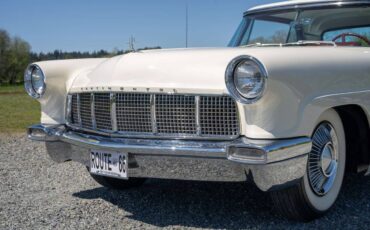 Lincoln-Continental-1957-6