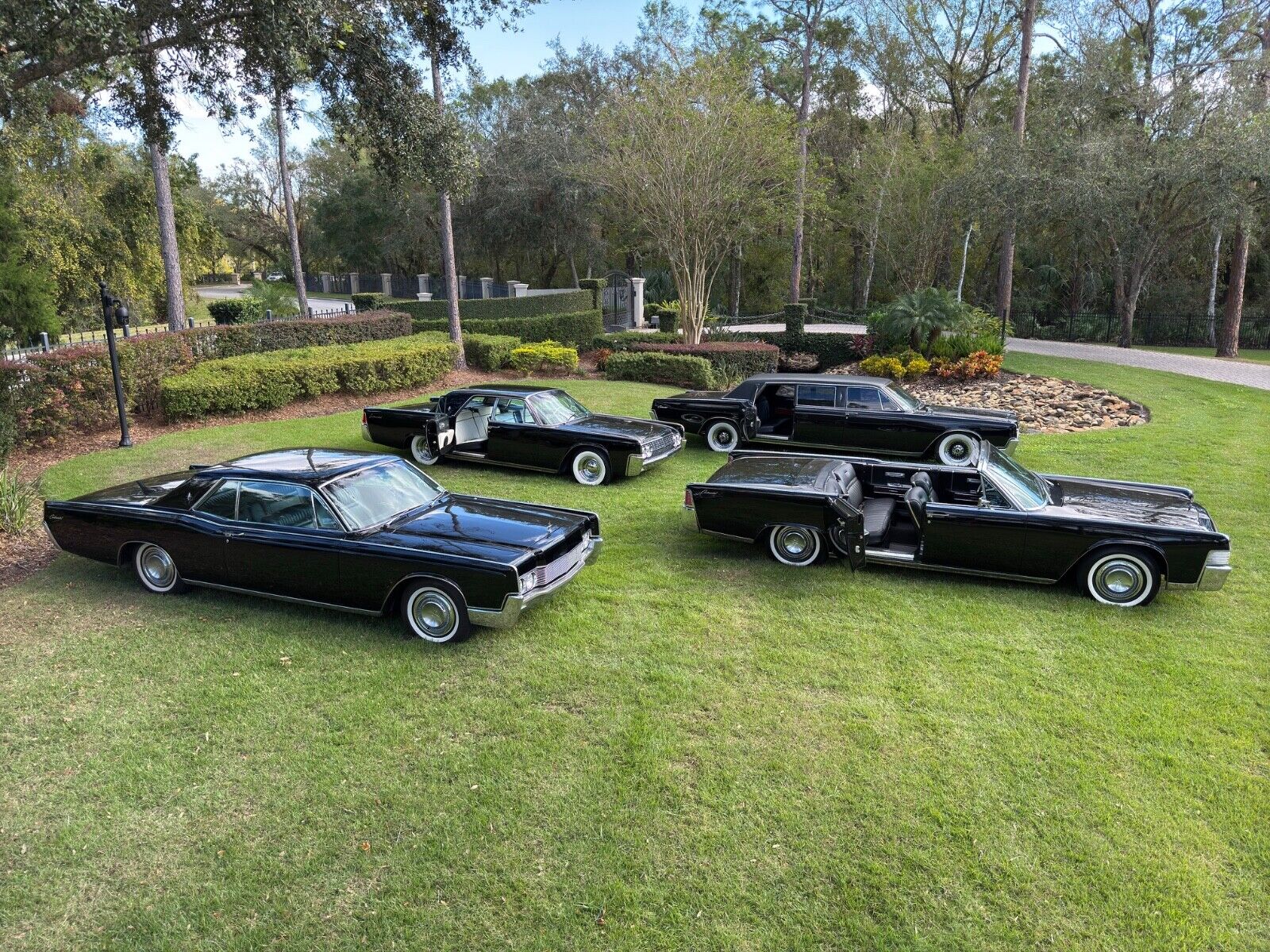 Lincoln-Continental-1965-2