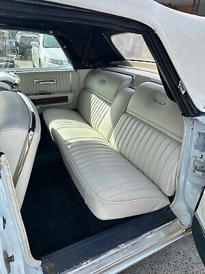 Lincoln-Continental-1965-White-128748-7