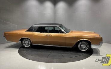 Lincoln-Continental-Berline-1967-10