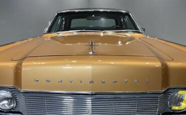 Lincoln-Continental-Berline-1967-19