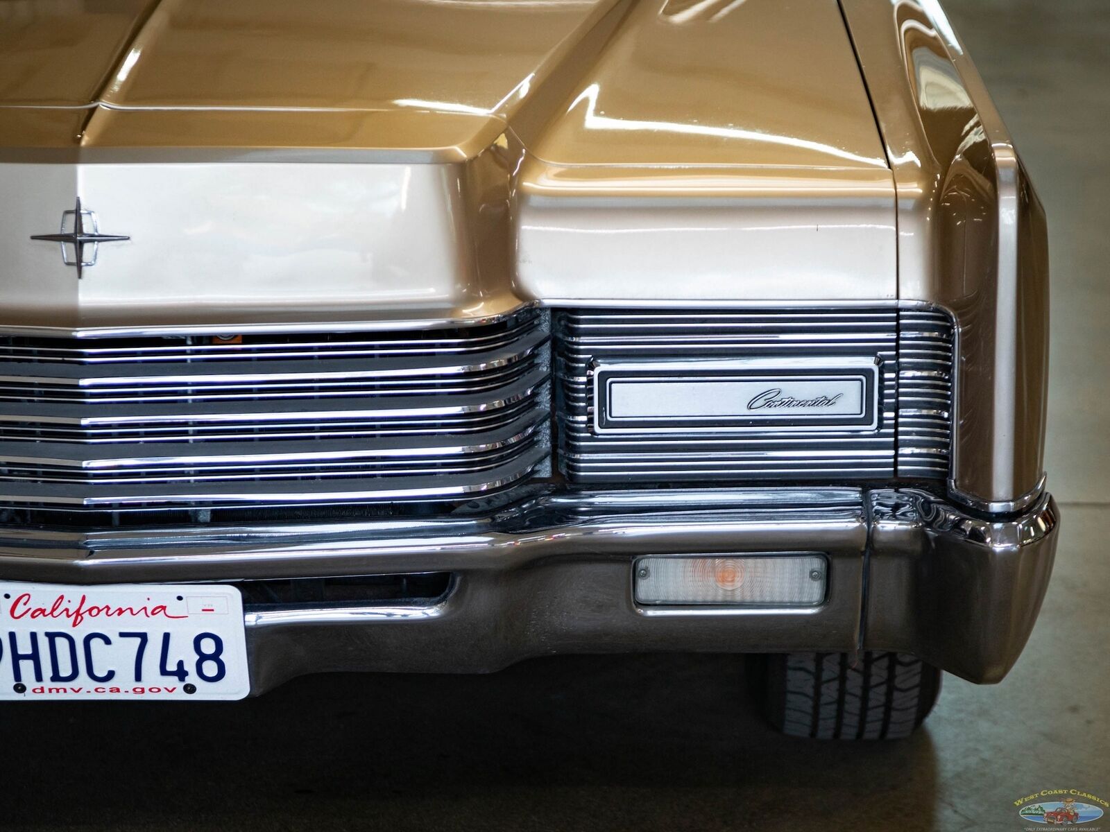 Lincoln-Continental-Berline-1970-Brown-Other-Color-0-15