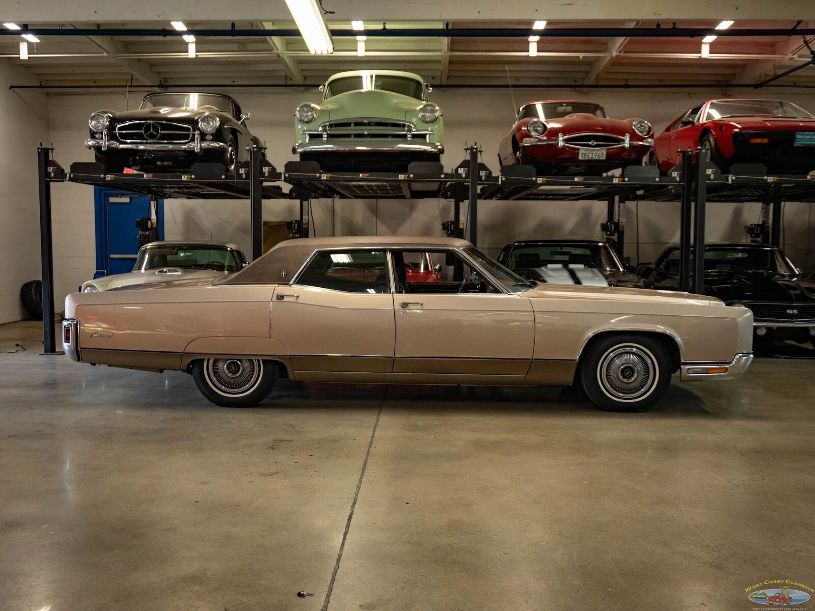 Lincoln-Continental-Berline-1970-Brown-Other-Color-0-2