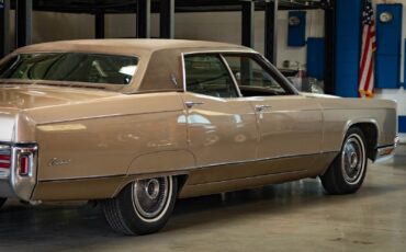 Lincoln-Continental-Berline-1970-Brown-Other-Color-0-25