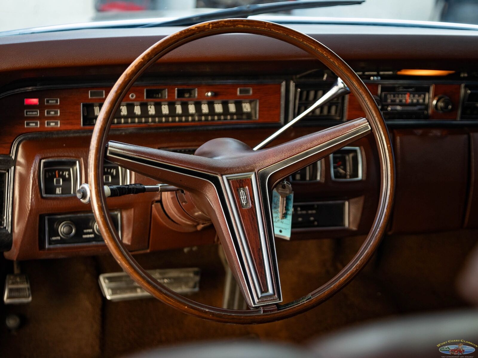 Lincoln-Continental-Berline-1970-Brown-Other-Color-0-32