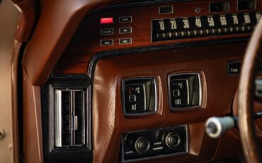 Lincoln-Continental-Berline-1970-Brown-Other-Color-0-33