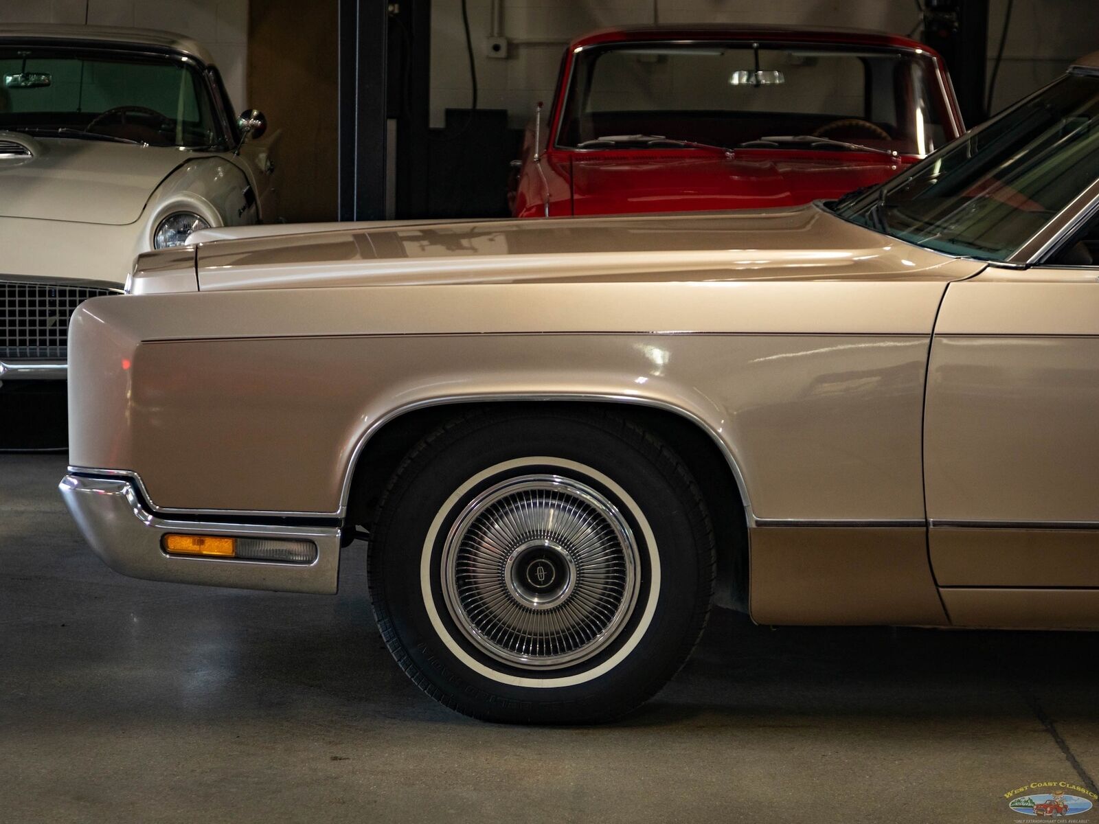 Lincoln-Continental-Berline-1970-Brown-Other-Color-0-4